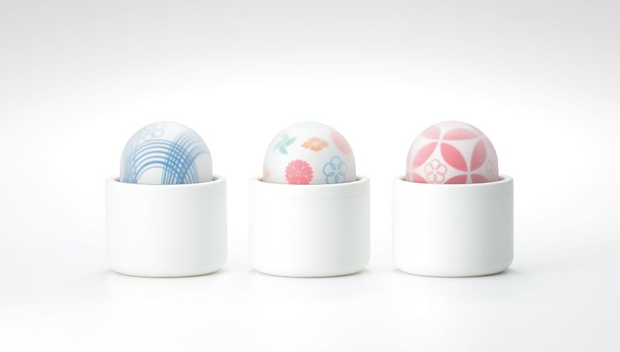 How do you lose yourself in pleasure?
It may be through vib... Iroha - Hana-Temari Massager photo-14