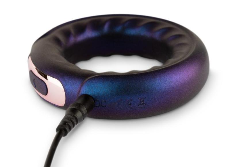 Enjoy a long-lasting and intense stimulation with the Saturn... Hueman - Saturn Vibro Ring - Purple photo-3