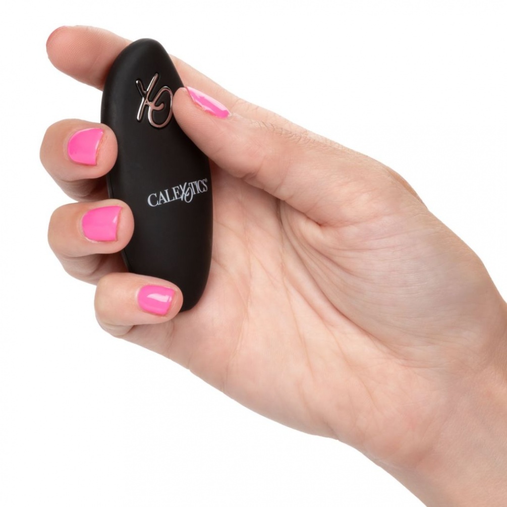 Tantalize and tease your sweet spots with the Silicone Remot... CEN - Remote Rechargeable Egg - Black photo-6