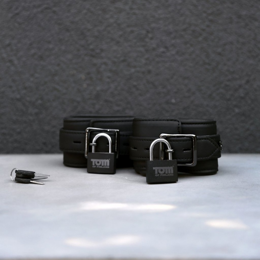 These Neoprene ankle cuffs are adjustable, comfortable, and ... TOF - Neoprene Ankle Cuffs photo-7