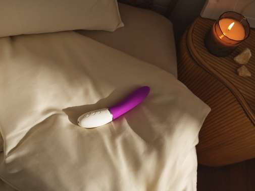 Lelo - Liv 3 APP G-Spot Vibrator - Plum photo