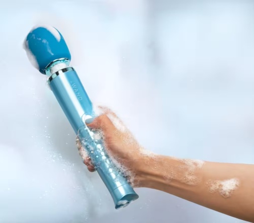 Le Wand - Dive Rechargeable Massager - Blue photo