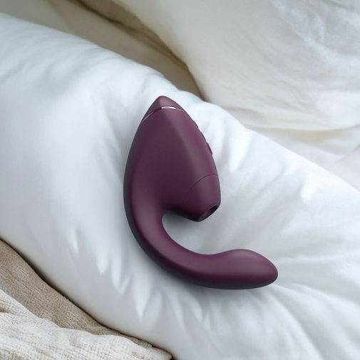 Womanizer - Next DUO 3D阴蒂吸啜及G点按摩器 - 暗紫色 照片