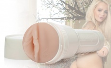 Fleshlight - Elsa Jean Tasty Masturbator photo