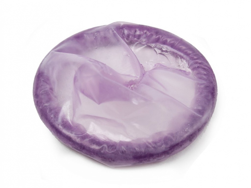This prolonging condom has a tightening neck and a special l... Jex - New Jellia Coat 12's Pack photo-3