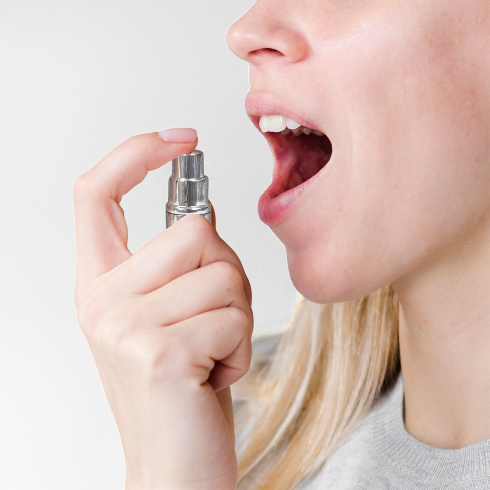 Secret Play - Wet Mouth Oral Spray Mint - 11g photo-2