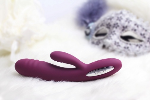 SVAKOM - Adonis Ribbed Warming Vibrator - Violet photo