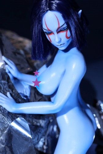 Momoko realistic doll 60cm photo