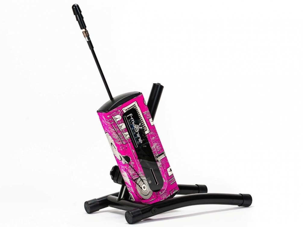You can see a sample of the product in one of our stores and... F-Machine - Gigolo - Pink photo-2