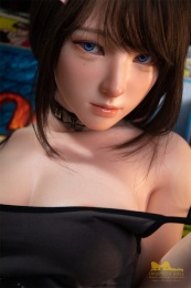Lina 陽光火辣性感女模特 C罩杯 柔軟矽膠仿真性愛娃娃 148 cm 照片