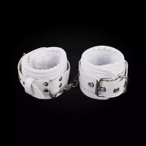 MT - Cuffs w Fluff & Chain - White photo