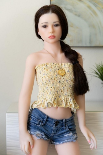 Cora Realistic doll 135 cm photo