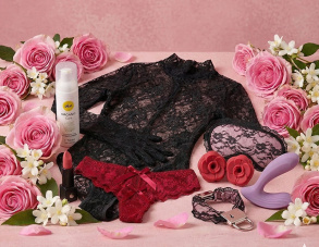 The Art of "Giving to Gain": Embracing Your Radiant Femininity