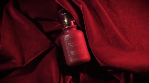 PheroStrong - Show Pheromone Perfume for Women - 50ml 照片