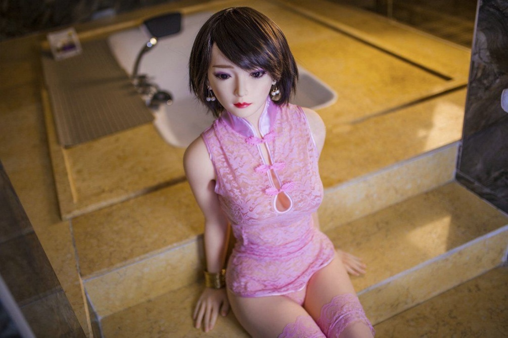 TPE Sex Dolls are produced and made with th highest quality ... Evelyn realistic doll - 148 cm photo-6