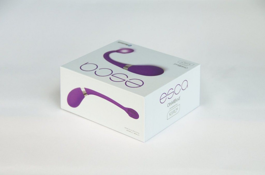 Esca is a versatile wearable massager. Bluetooth enabled for... Kiiroo - OhMiBod Esca - Purple photo-17
