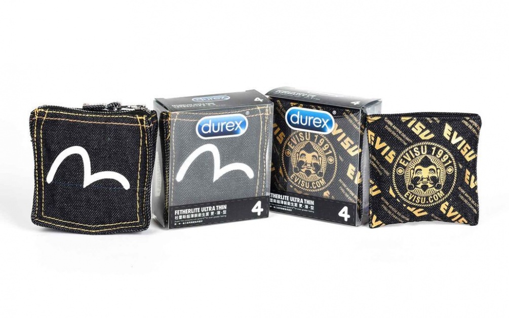 Durex X EVISU Limited Edition in this Summer! The 4pcs of Du... Durex - EVISU White Seagull 4's Pack photo-3