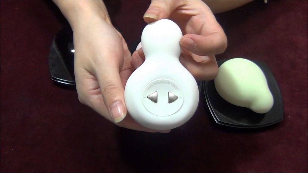 Vibrator sex toy for women designed by Tenga using soft touc... Iroha - Yukidaruma Massager - White photo-10