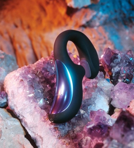 Lelo - Enigma Double Sonic APP Stimulator - Purple photo