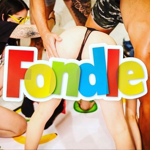 Creative C - Play Wiv Me - Fondle Board Game photo