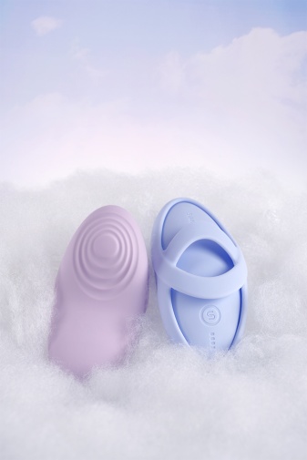 SVAKOM - Echo 2 APP Heating Clitoral Vibrator - Sky Blue photo