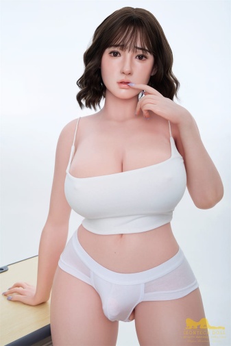Betty真实娃娃162厘米 照片