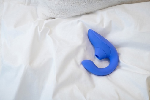 Womanizer - Blend Air Rabbit Vibrator - Blue photo