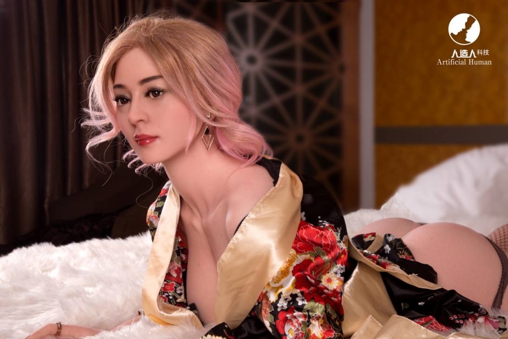 如想查看真人娃娃样办,请到我们的展示室。
我们明白有些客户在订购前会想亲自感受真人娃娃的材质,样办可于我们的香港深水... Amy 真实娃娃 160 厘米 照片-8