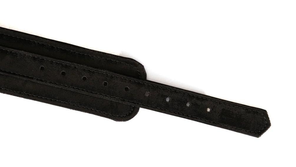 The wonderfully Black Boudoir Amor bondage collar is a must-... Liebe Seele - Boudoir Amor Collar - Black photo-6