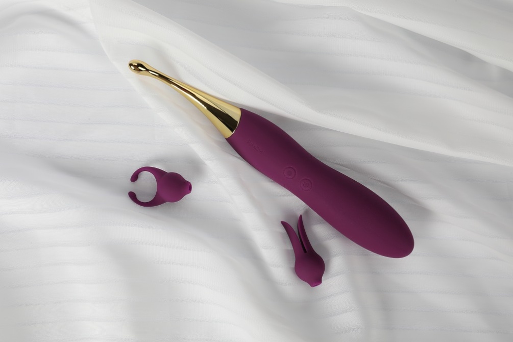 Beatrice offers a wide range of pleasure with it's interchan... SVAKOM - Beatrice G-Spot Vibrator - Violet photo-7