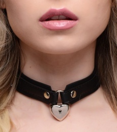 Strict - Locking Heart Collar - Black photo
