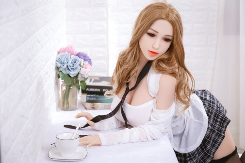 Satomi realistic doll 158cm photo