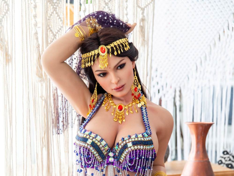 Jameela European Curvy Realistic Sex Doll, Big Butt, Soft Silicone 165 cm (5'4 ft) photo