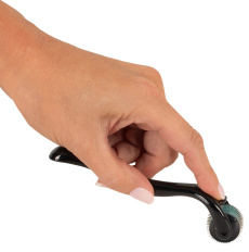 FC - Micro Pinwheel - Black photo