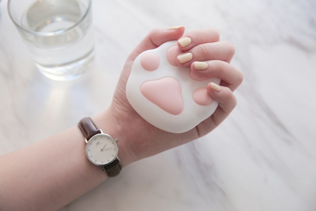 C-Catpaw Clitoral Vibrator
Non pornography design
Full body... Iobanana - Catpaw Vibrator - White photo-2