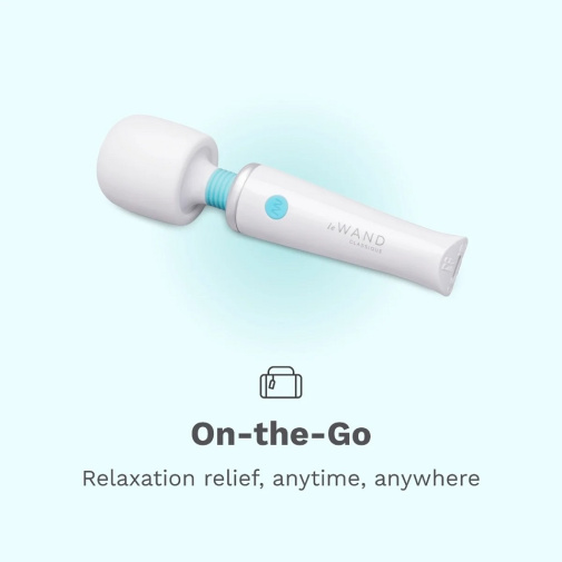 Le Wand - Classique Mini Vibro Massager - White photo