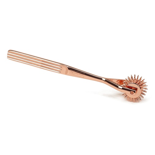 Liebe Seele - 3 Row Wartenberg Pinwheel - Rose Gold photo