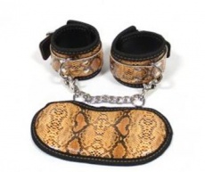 Roomfun - Wrist Cuffs & Face Mask photo