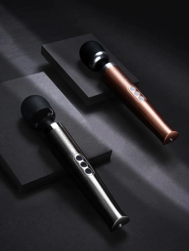 Le Wand - Die Cast Massager - Rose Gold photo