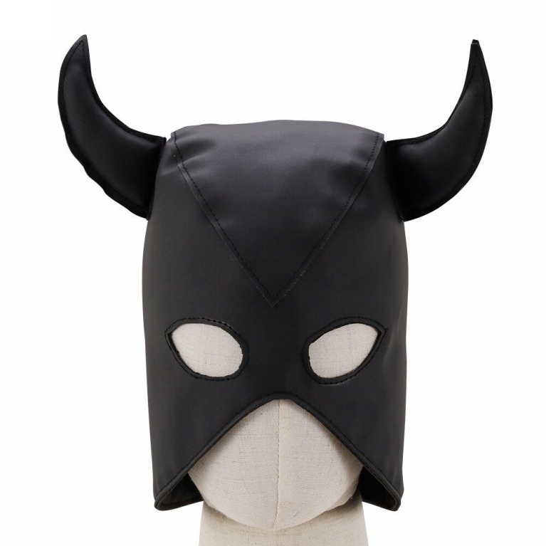MT - Bull Horns Mask - Black photo