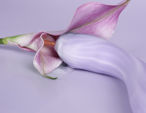 [Unboxing] Lilac Swirl, Smart Curves: Unboxing the SVAKOM Margot APP G-spot Vibrator